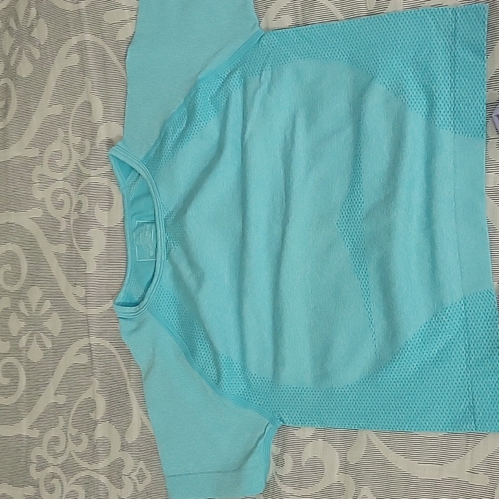 Top Bundle - Picture 3 of 3